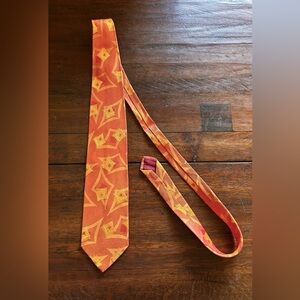 Vintage Neiman Marcus iridescent silk tie. Made in Italy.